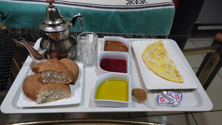 Gdzie nocować i co zobaczyć w Maroku – 10 dni w podróży na własną rękę (cz.1)